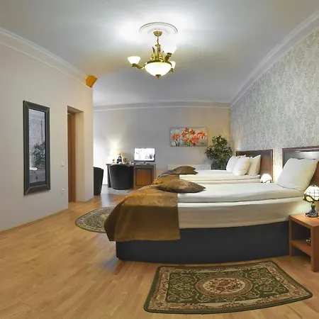 Boutique Bulevard Hotel 4*